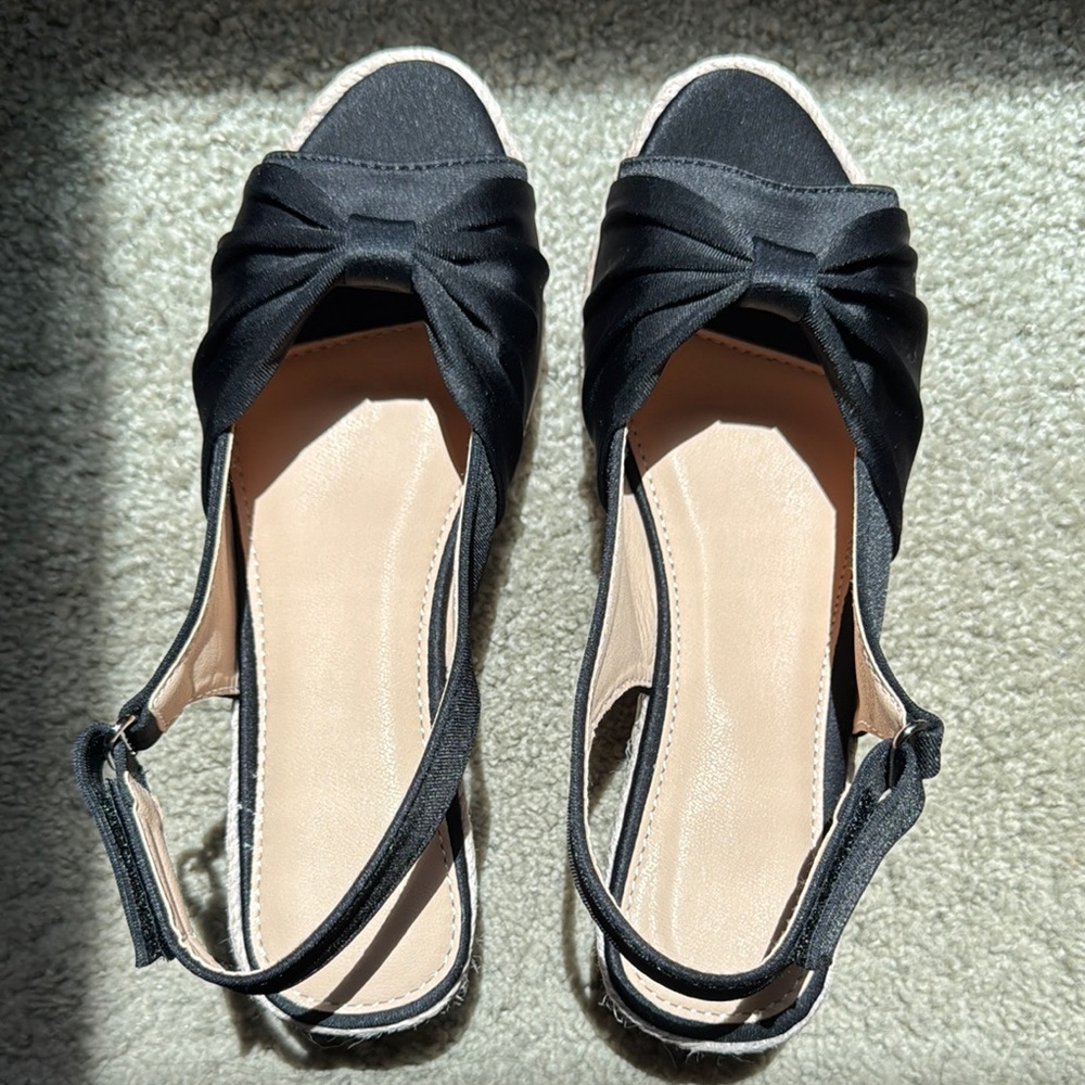 Elegant Black Women's Slingback Sandals